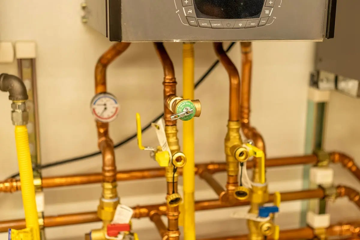 Licensed technician providing Pipe Repair for a homeowner in Fort Shawnee